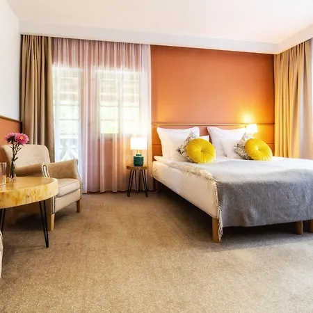 Dworzysko Semesterpark Szczawno-Zdroj