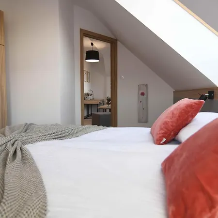 Dworzysko 4* Szczawno-Zdroj
